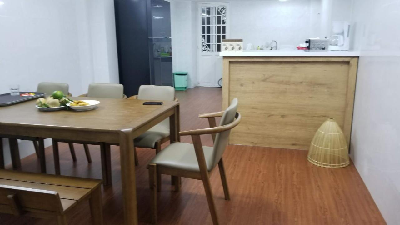 The Roost Hostel Хошимін Екстер'єр фото