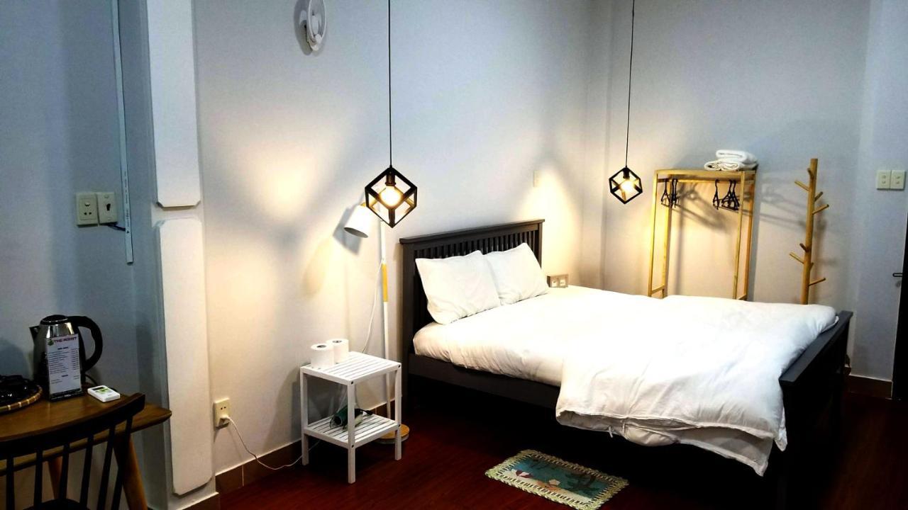 The Roost Hostel Хошимін Екстер'єр фото