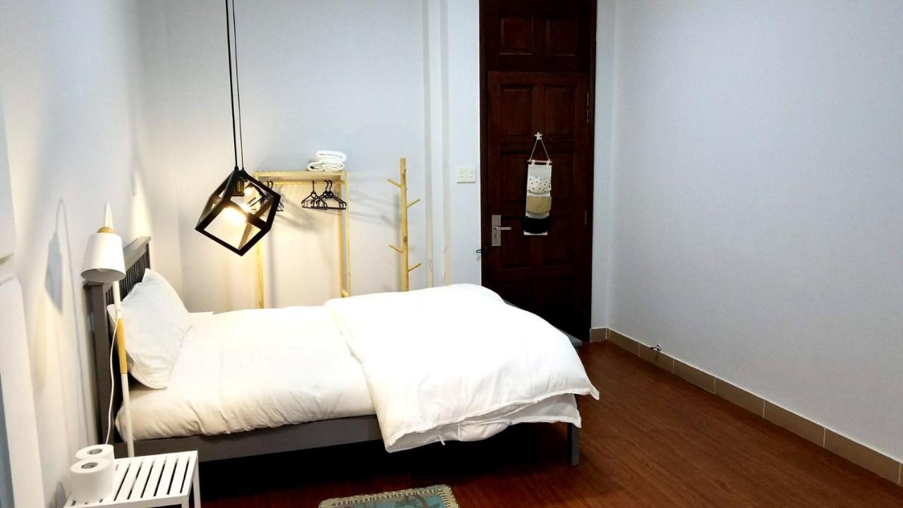 The Roost Hostel Хошимін Екстер'єр фото